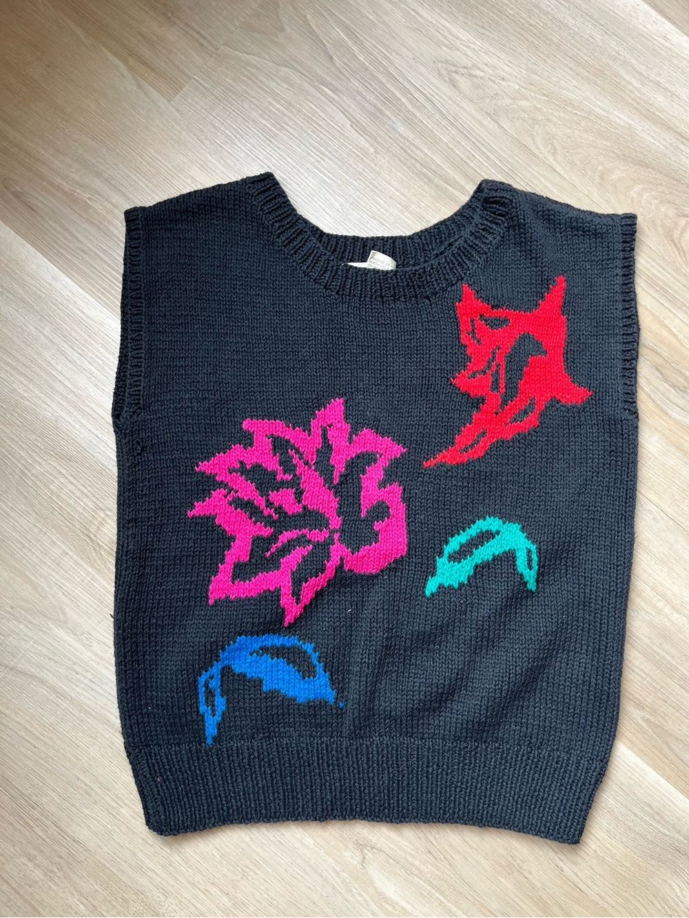Women’s Vintage Black Knit Floral Intarsia Sweater Vest Size M